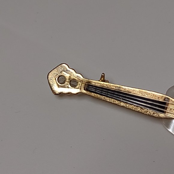 Pretty Little Metal And Shell Guitar Brooch - Picture 4 of 11